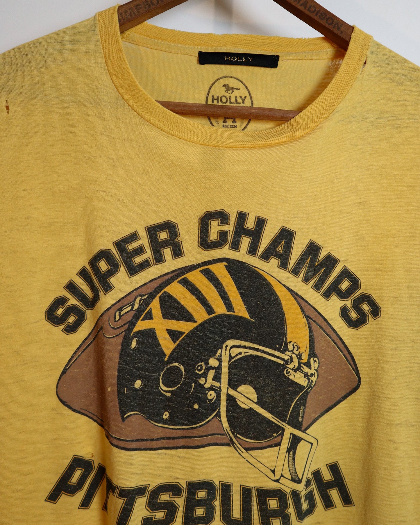 1979 Pittsburgh “Super Champs” Graphic T-Shirt - Size S / M